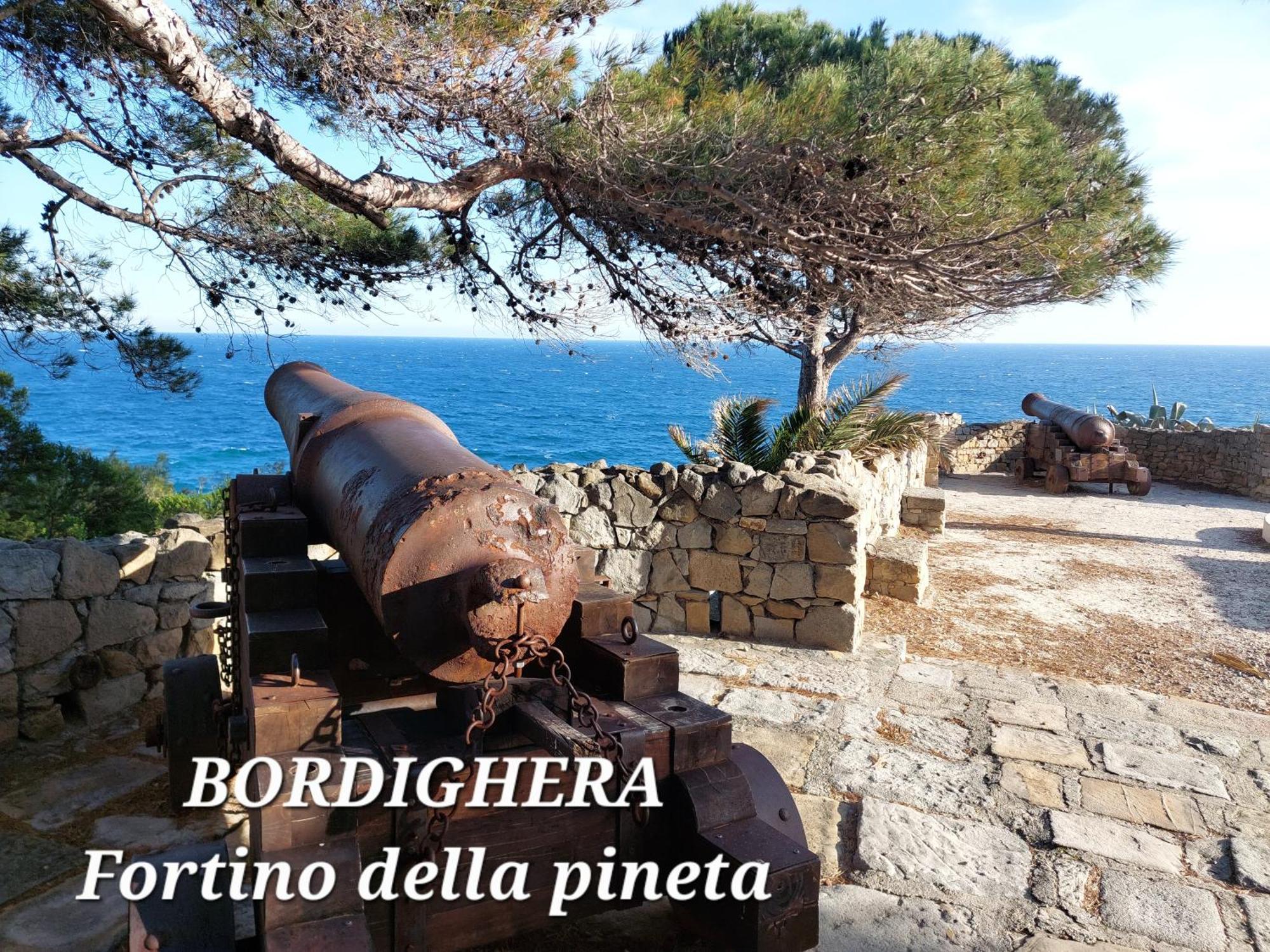 Emozioni Casa Vista Mare Bordighera Exterior foto